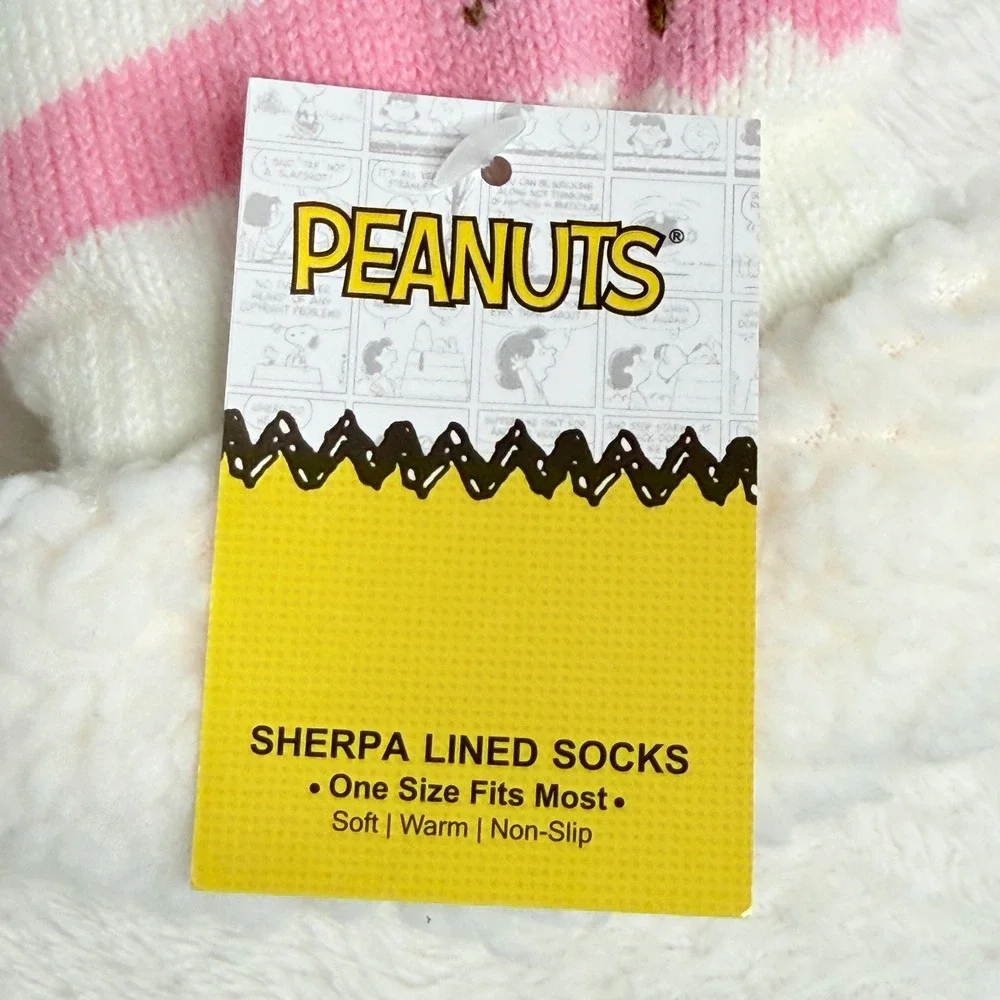 Peanuts stay cozy